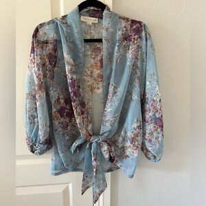 Lovestitch sheet blouse / cover up with floral pattern . New!